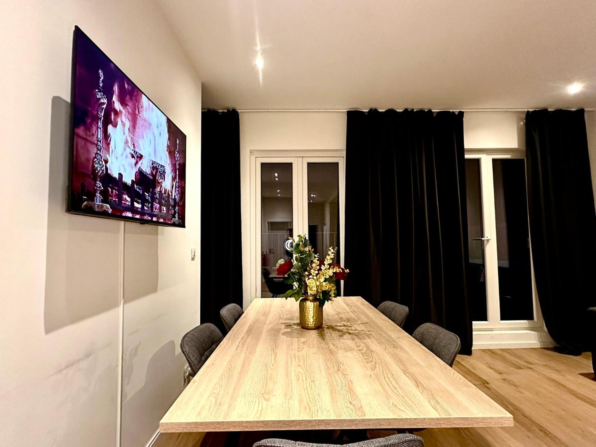 Apartment Luxury Park By Rikas